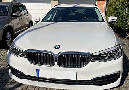 BMW 520d 520 Touring Aut. Sport Line