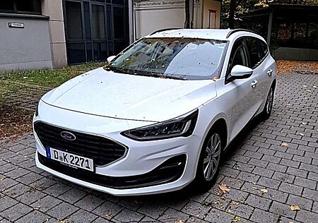 Ford Focus Cool & Connect Navi AHK R.Cam LED ACC BLIS