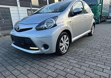 Toyota Others Aygo AYGO Cool Go Automatik/Navi/Klima/Tüv Neu