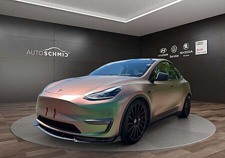 Tesla Model Y Long Range AWD NAVI ACC Tieferlegung 21"