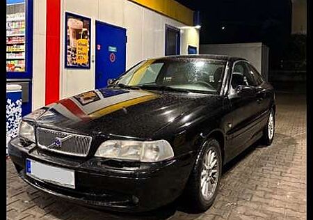 Volvo C70 2.0T