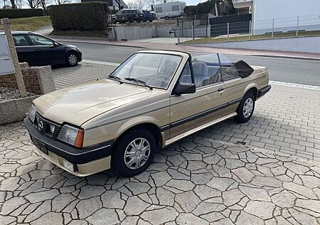 Opel Ascona Cabrio Bastler Auto Kein Tüv, Verdeck Eingerissen