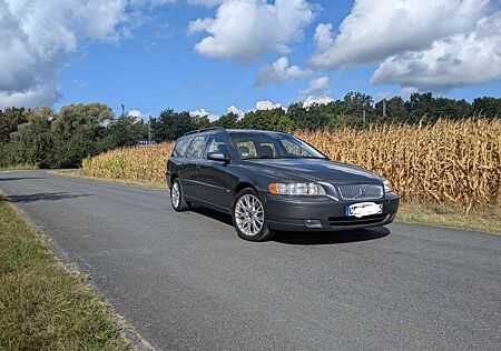 Volvo V70 Bi-Fuel Momentum