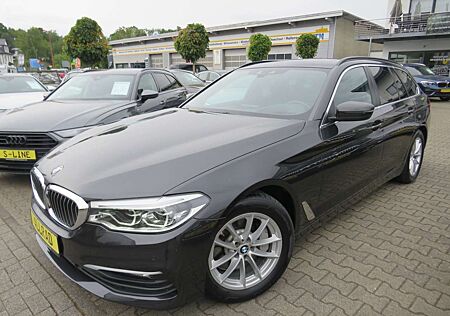 BMW 530 dA touring xDrive *PANO *AHK *KAMERA *HUD *LED