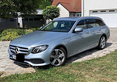 Mercedes-Benz E 400 E-Klasse T-Modell 4Matic T 9G-TRONIC Avantgarde