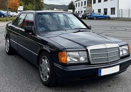 Mercedes-Benz 190 gebraucht kaufen Mercedes-Benz 190 E 1.8 Rostfrei - Liebhaberfahrzeug