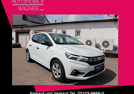 Dacia Sandero TCe 90 Essential LED*AC* /96153
