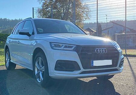 Audi Q5 40 TDI quattro Sport S-tronic S-line