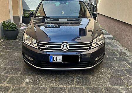 VW Passat Variant Volkswagen R Line BlueMotion 4Motion