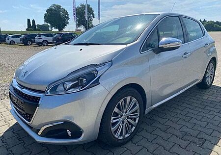 Peugeot 208 Allure AUTOMATIC SHZ KLIMA ALU PDC