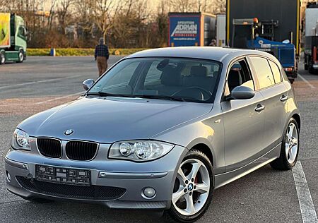 BMW 118i 118 - AUTOMATIK /Tüv neu/ Navi/Shz/2x Pdc/