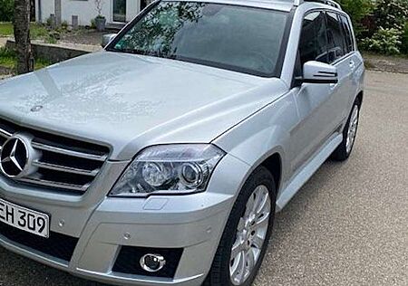 Mercedes-Benz GLK 320 CDI DPF 4Matic 7G-TRONIC Edition 1
