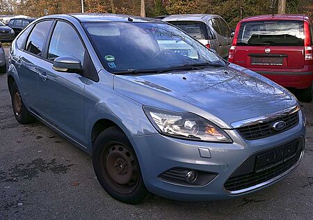 Ford Focus Titanium TÜV:11-2027