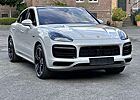 Porsche Cayenne E-Hybrid Coupe Platinum Edition SPORTDESIGN-ABGAS*