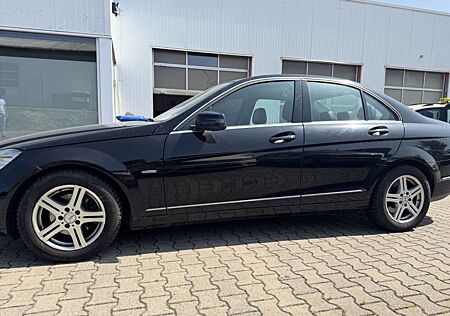 Mercedes-Benz C 200 CGI Automatik BlueEFFICIENCY