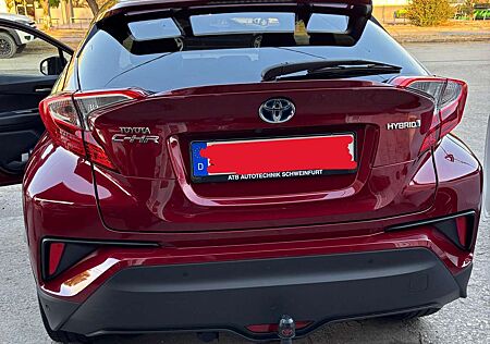 Toyota C-HR HSD Club