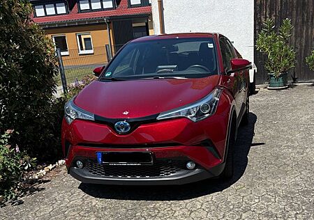 Toyota C-HR Hybrid Club