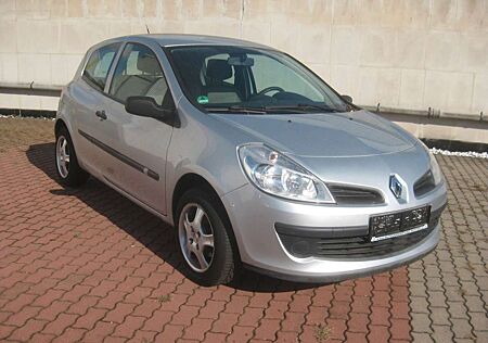 Renault Clio III Expression. Zahnriemen, WP+Service Neu