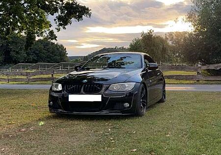 BMW 325i 325 Cabrio Aut.