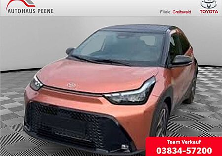 Toyota Aygo (X) 1.5 Hybrid Lounge NAVI ACC FACEL. LED