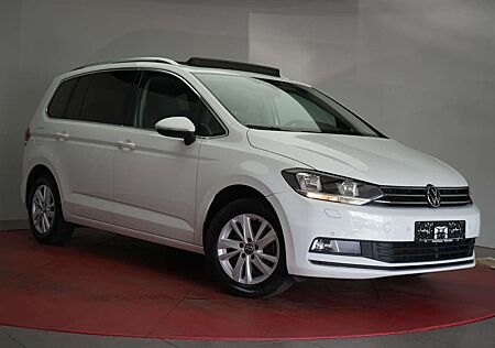 VW Touran Volkswagen 1.5 TSI DSG Highline Appconnect/ACC/Kamer