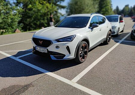 Cupra Formentor 1.4 e-Hybrid DSG Priority