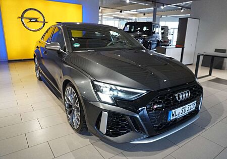 Audi RS3 Lim. 2.5 TFSI quattro*Glasdach*