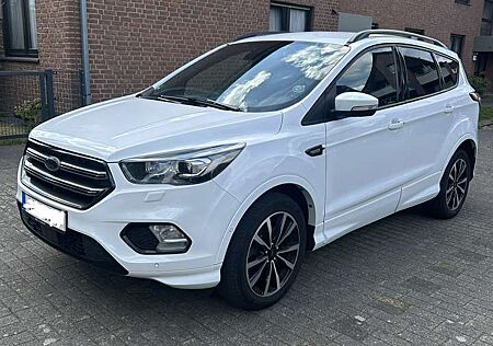 Ford Kuga 2.0 TDCi 4x4 Aut. ST-Line