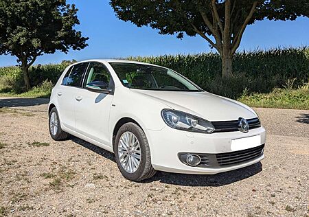 VW Golf Volkswagen VI 2.0 TDI DPF MATCH *Garagenfahrzeug*