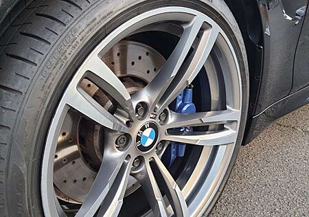BMW M4 Coupe 3.0 dkg