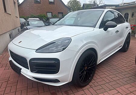 Porsche Cayenne Coupe GTS CLUBLEDER+STAND+APPROVED 12/25