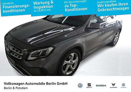 Mercedes-Benz GLA 180 Urban DCT Navi PDC SHZ LED Telefon
