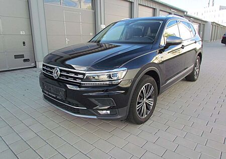 VW Tiguan Allspace Volkswagen Highline 4Motion/ACC/Panorama