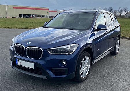 BMW X1 sDrive18i / Advantage / Lenkradheizung / Navi