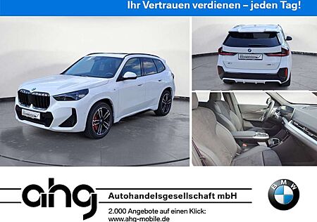 BMW X1 sDrive20i Steptronic M Sportpaket Panorama
