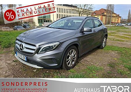 Mercedes-Benz GLA 200 200 7G-DCT Style Bi-Xen AHK ParkAss SHZ Lich
