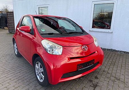 Toyota iQ Basis 1.0 Ltr. / Klimaanlage/ 50KW/ EURO4/