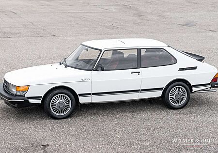 Saab 900 Turbo 8V