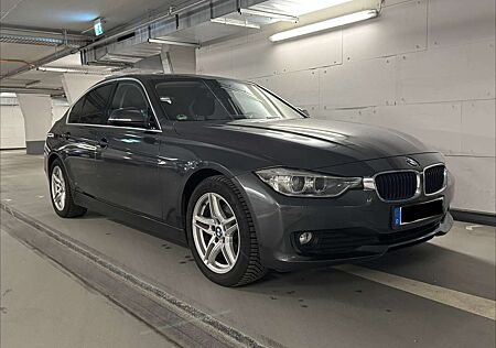 BMW 320 Limousine Automatik