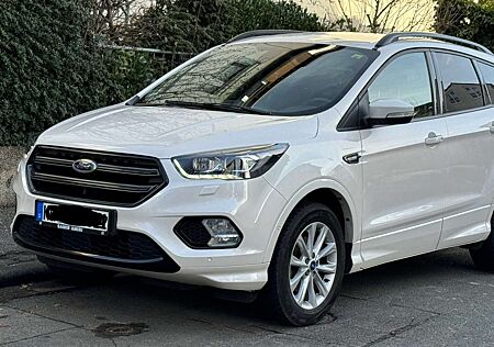 Ford Kuga 1.5 EcoBoost ST-LINE X