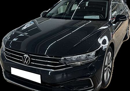 VW Passat Variant Volkswagen GTE 1.4 Hybrid AHK LED Navi SHZ