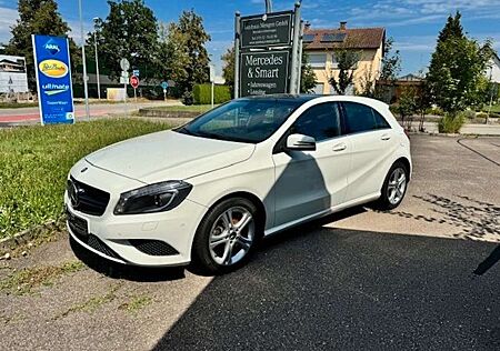 Mercedes-Benz A 180 BE URBAN Bi-Xenon Navi PTS Panorama