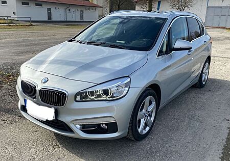 BMW 220d 220 Active Tourer Luxury Line Navi LED AHK RFK