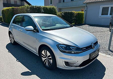 VW Golf Volkswagen VII Lim. e- *NAVI*SHZ*
