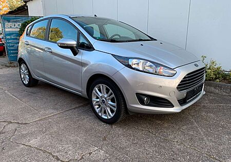 Ford Fiesta SYNC Edition top Zustand Scheckheft