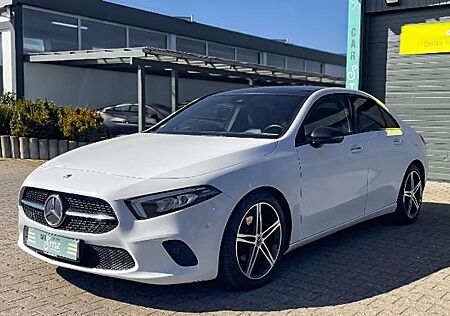 Mercedes-Benz A 180 d Limousine PANO SHZ NAVI RFK