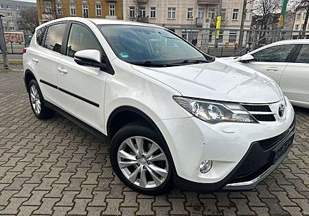 Toyota RAV 4 Executive 4x4 / LEDER / STANDHEIZUNG/ NAVI