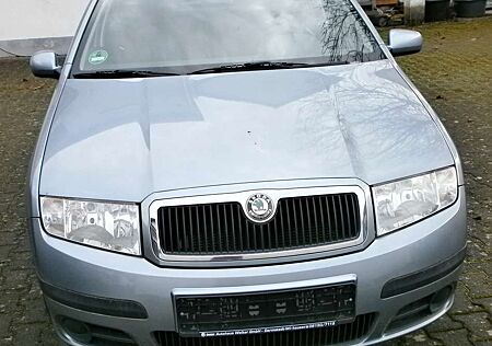 Skoda Fabia 1.4 16V Ambiente