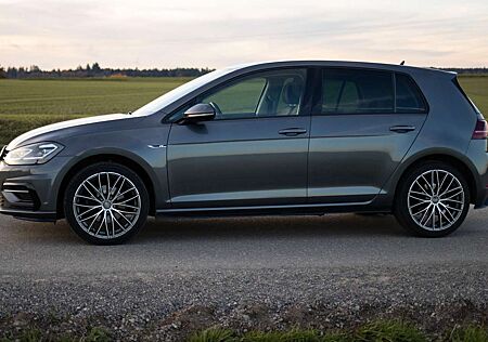 VW Golf Volkswagen 7 R-Line 1.5 TSI DSG LED ACC AHK