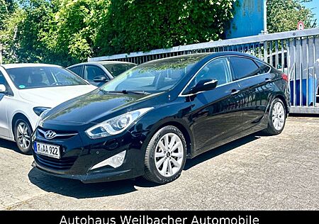 Hyundai i40 Premium Aut. * Leder * Navi * Panorama *